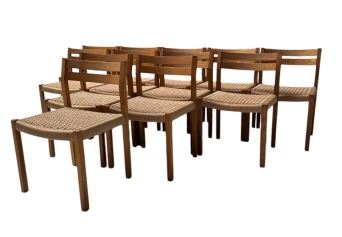 Set of 12 Mid-Century Modern 401 Dining Room Chairs by Niels Otto Møller, 1970s